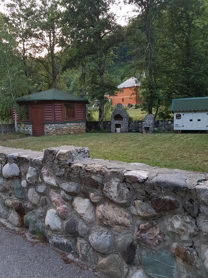 Brvnara Bjelasica Kolašin Eksteriør billede